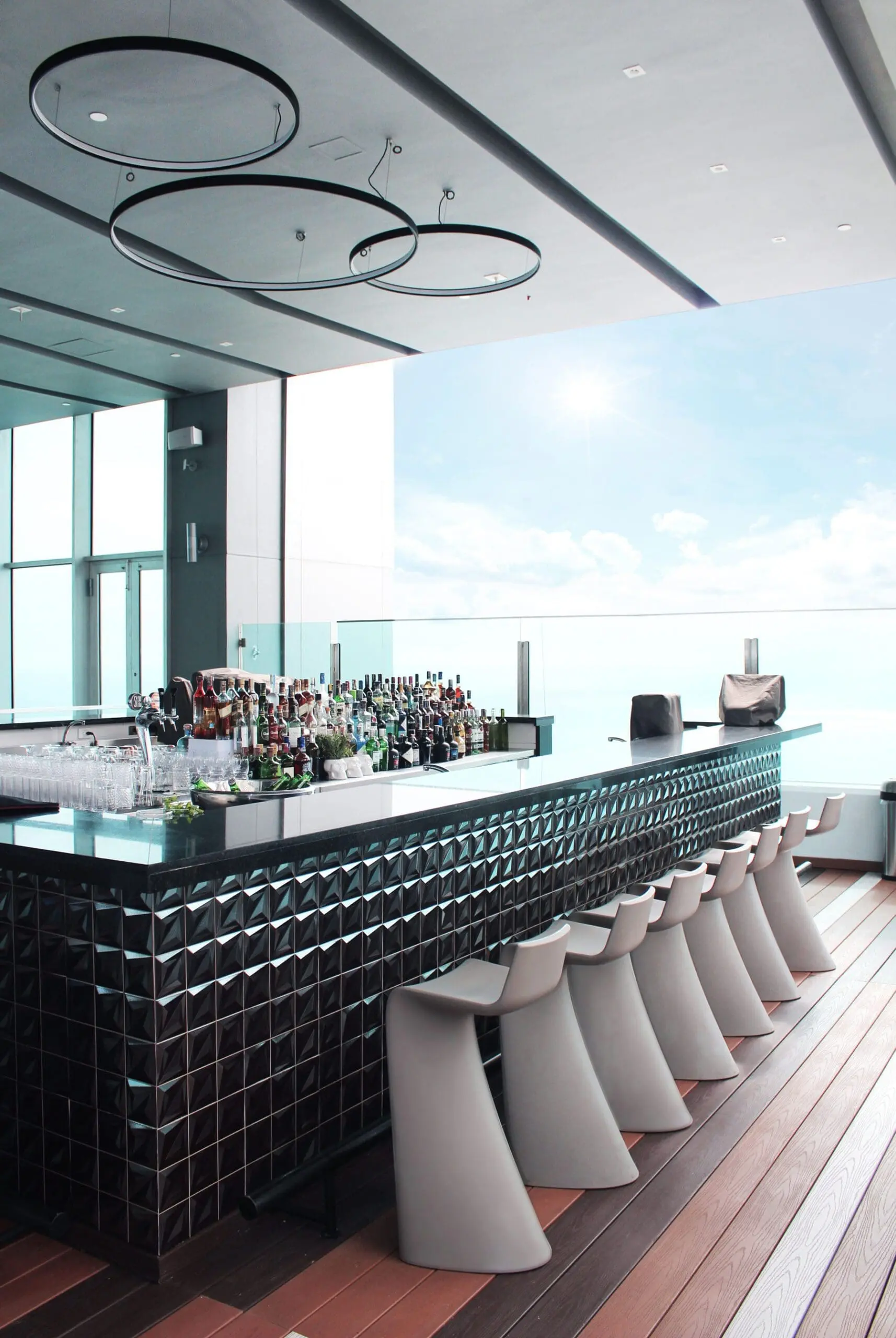 51 Sky Bar Project | Avant-Garde Decoration | Vondom