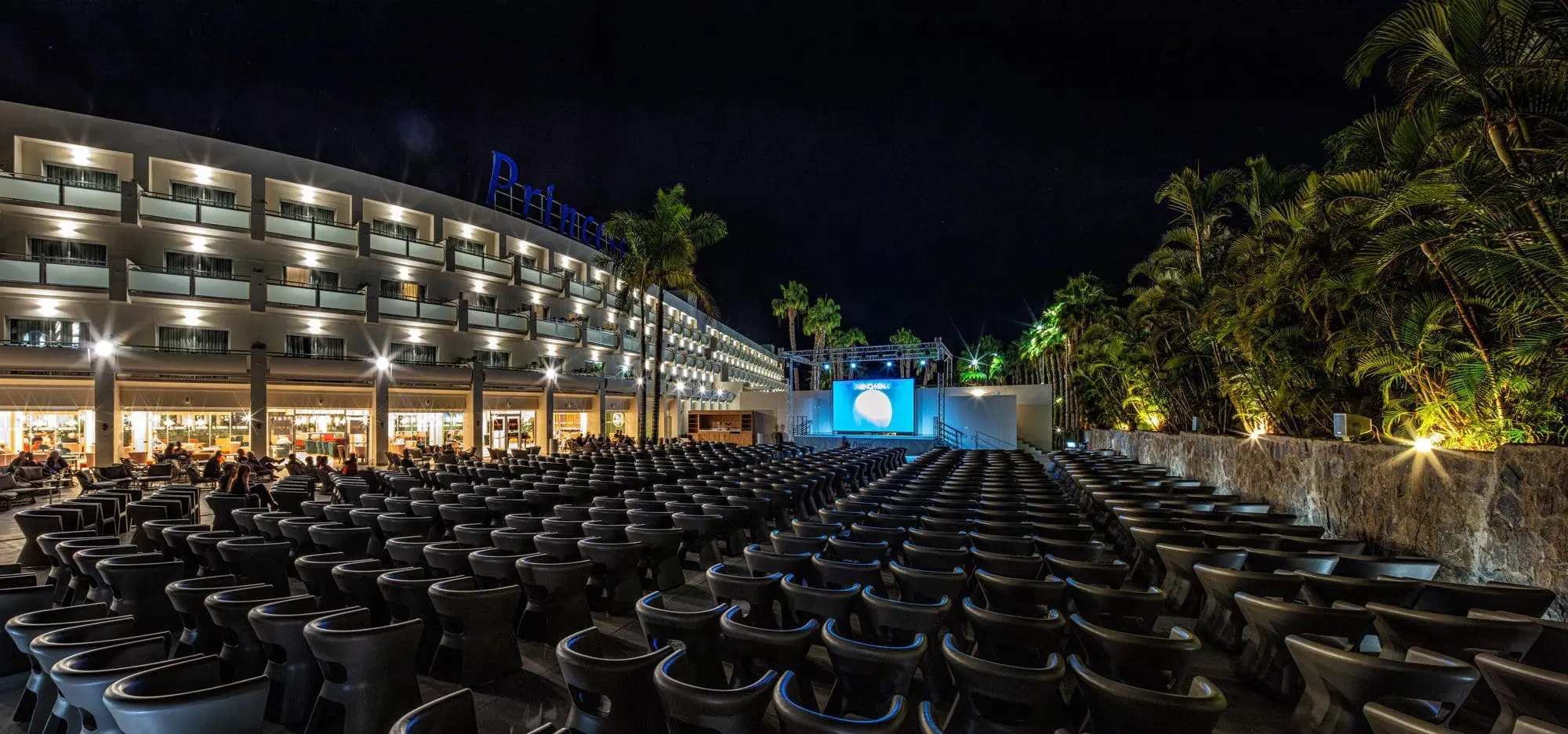 Maspalomas Princess | Hotel Events Furniture | Vondom