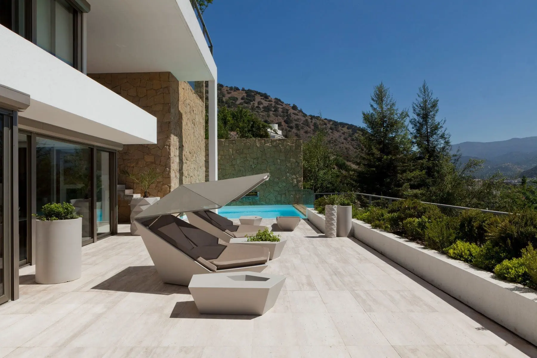 A Mountains Terrace | Designer Outdoor Furniture | Vondom