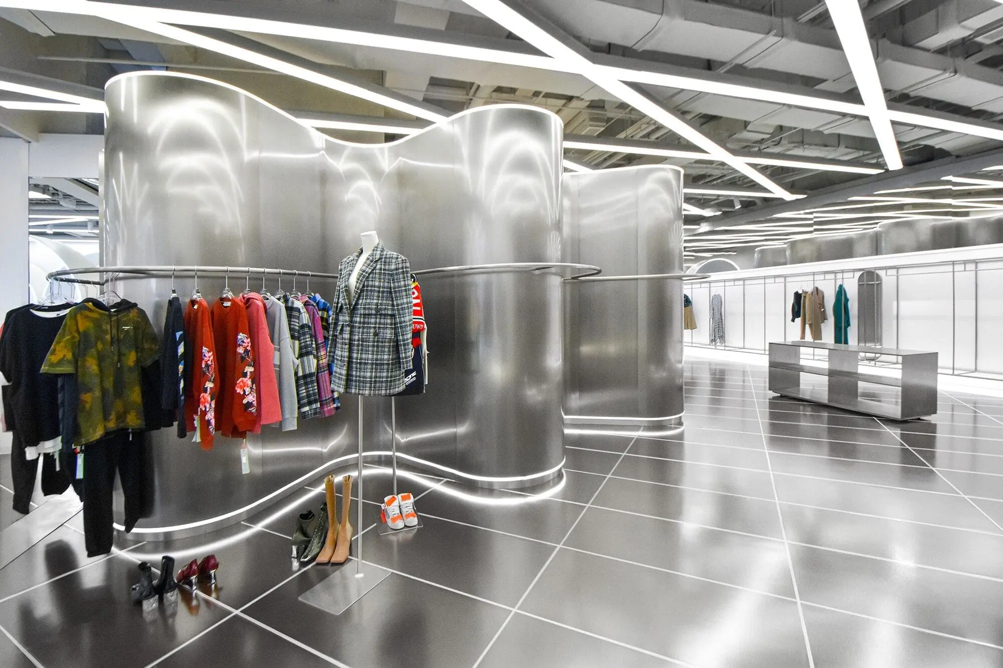 Vondom's store furniture Africa chairs