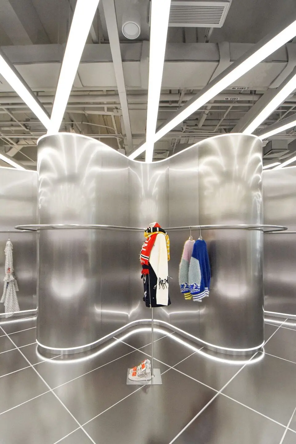 Vondom's store furniture Africa chairs