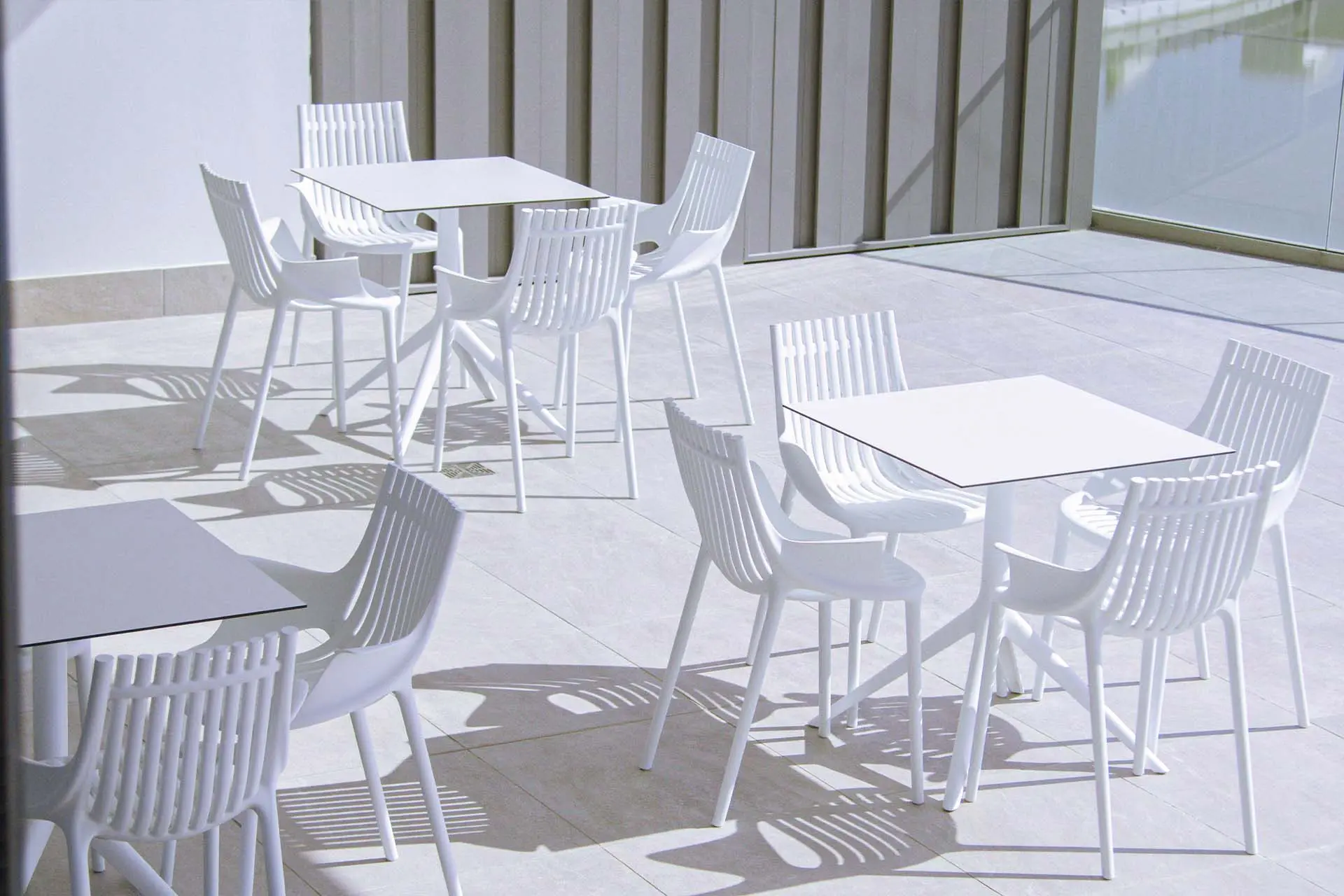 Canal View Project | Muebles de Exterior | Vondom