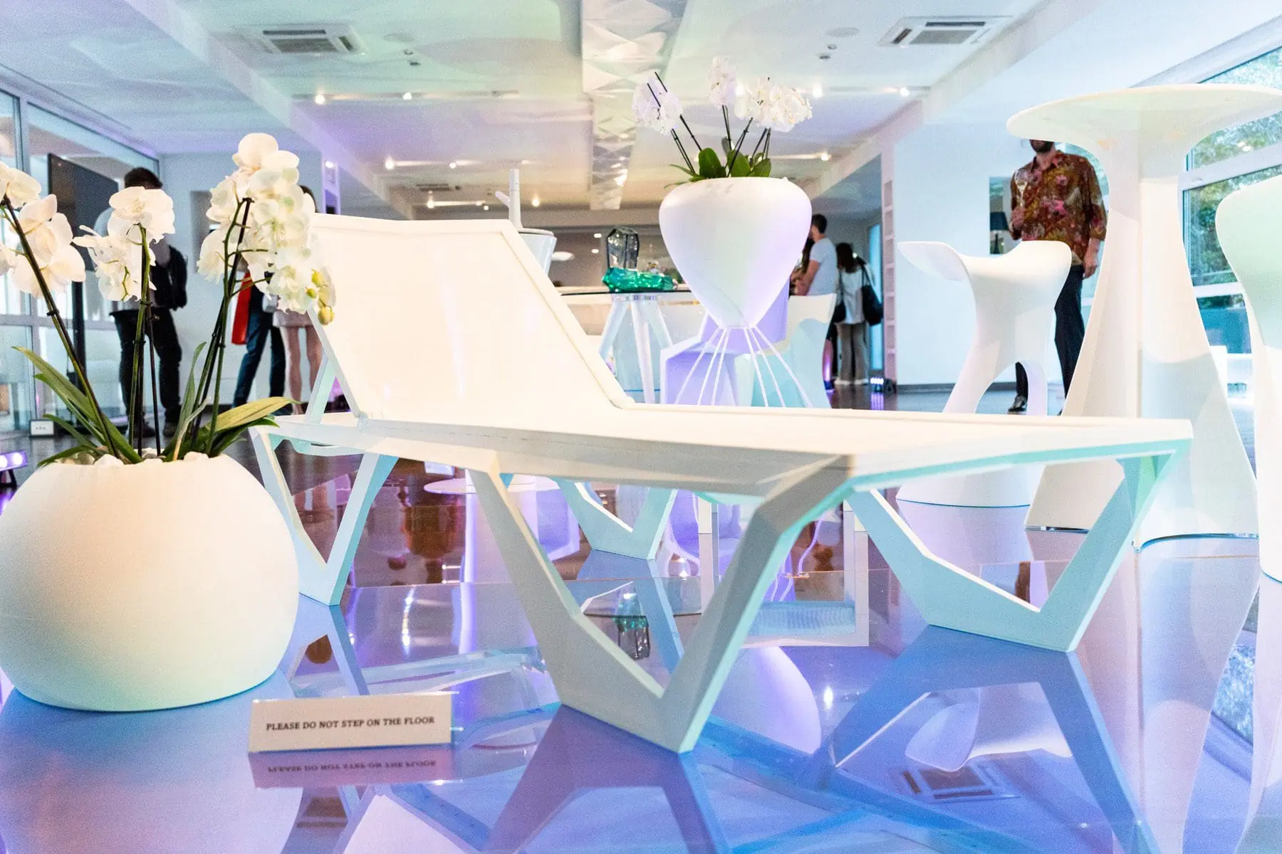 vondom-disenos-de-karim-rashid