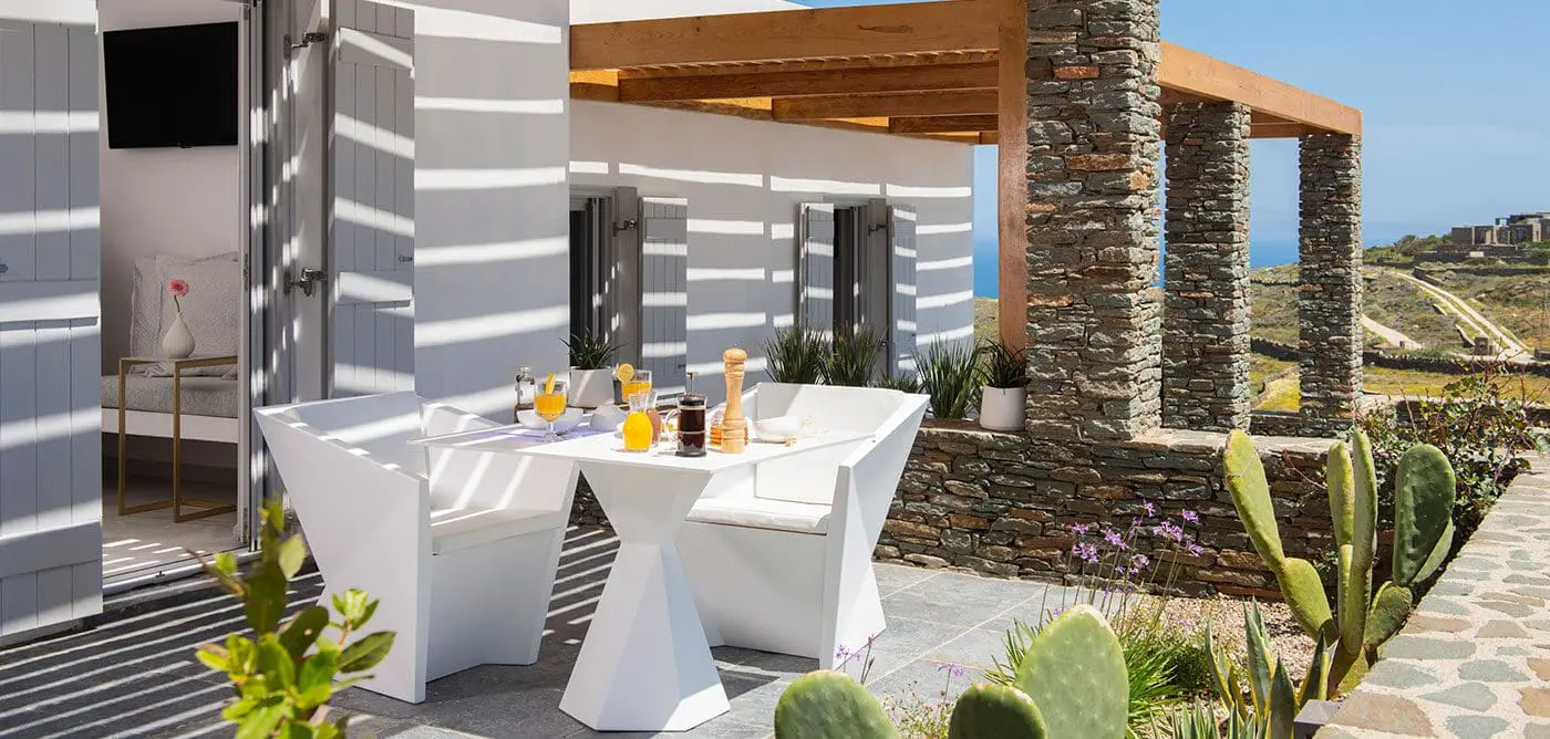 vondom-mobiliario-outdoor-elements-sifnos-grecia (6)