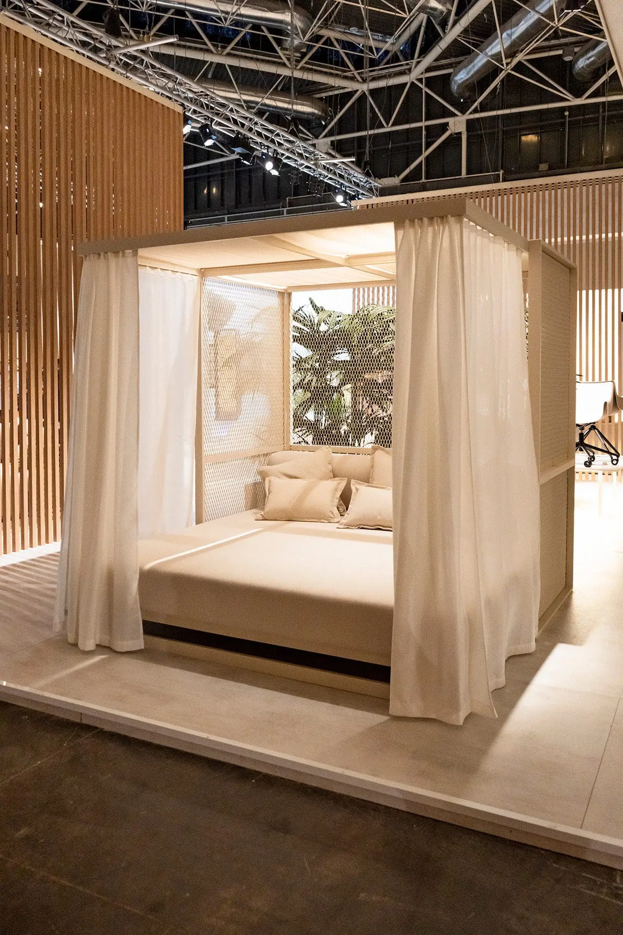 Vondom The Factory daybed