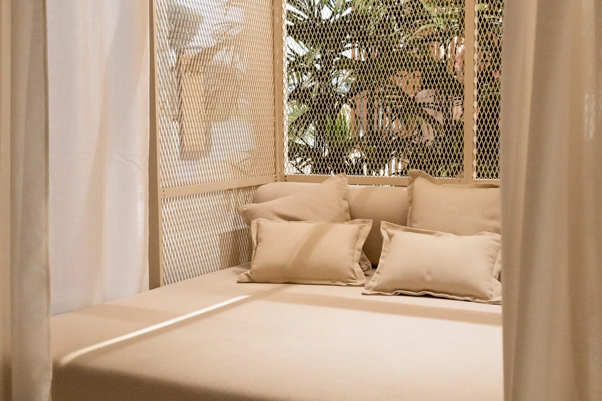 Vondom The Factory daybed