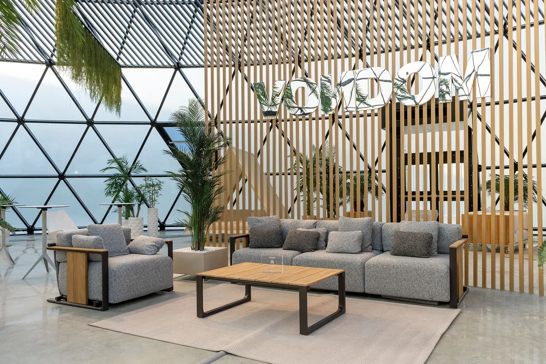 Vondom nuevo showroom Tulum by Eugeni Quitllet