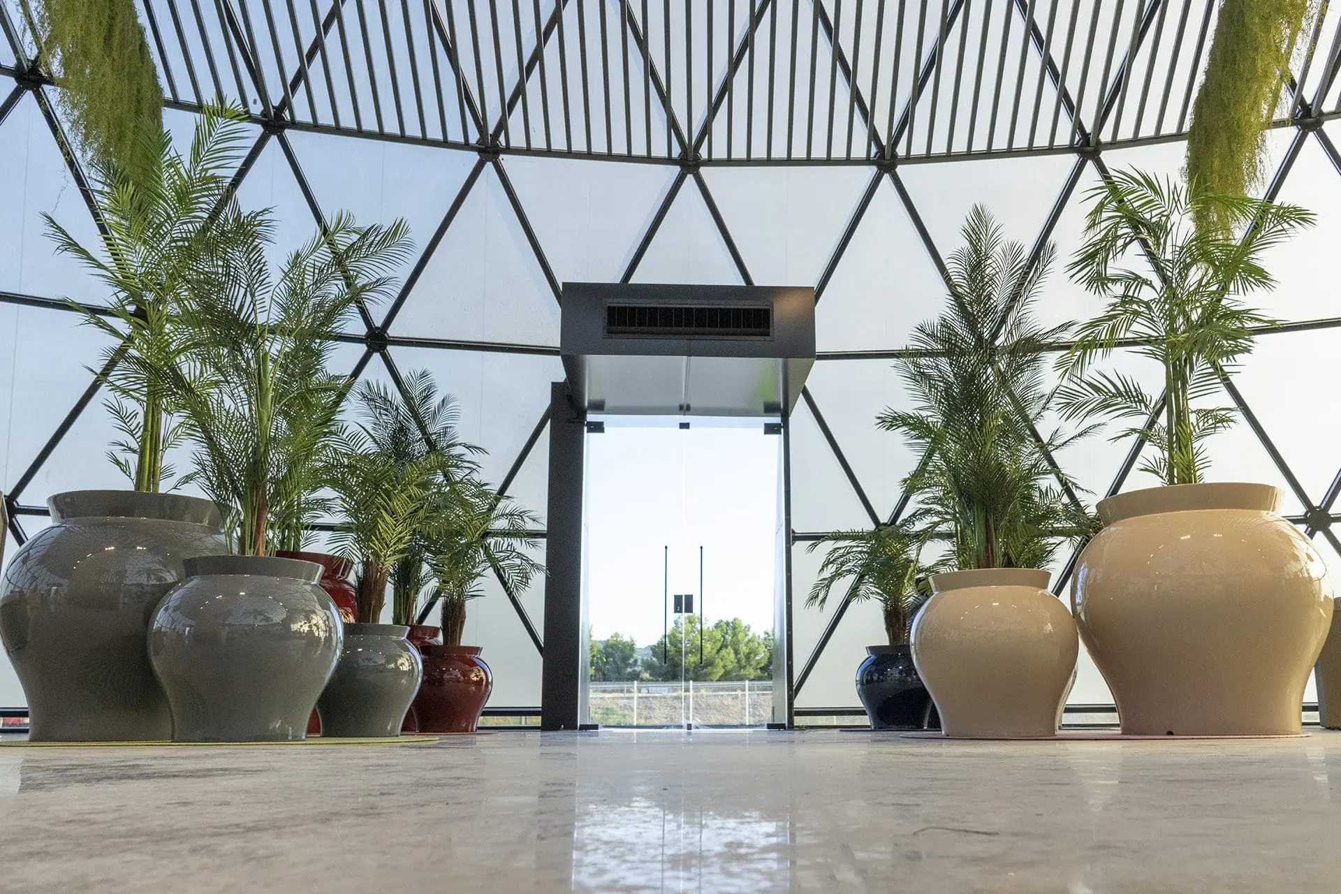 Vondom new showroom | A dome design