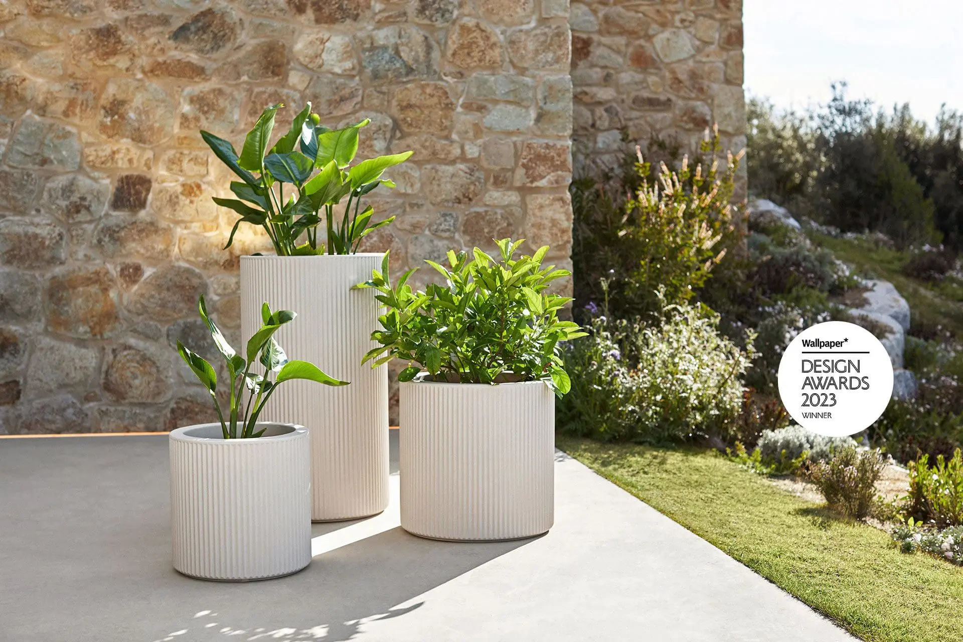 vondom-wallpaper-design-awards-gastby-planters-ramon-esteve