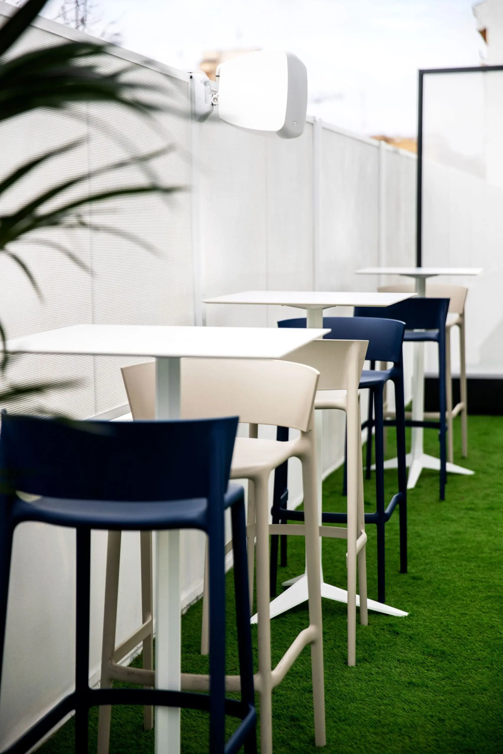 mobiliario-de-exterior-mobiliario-contract-de-diseño-henneo (3)