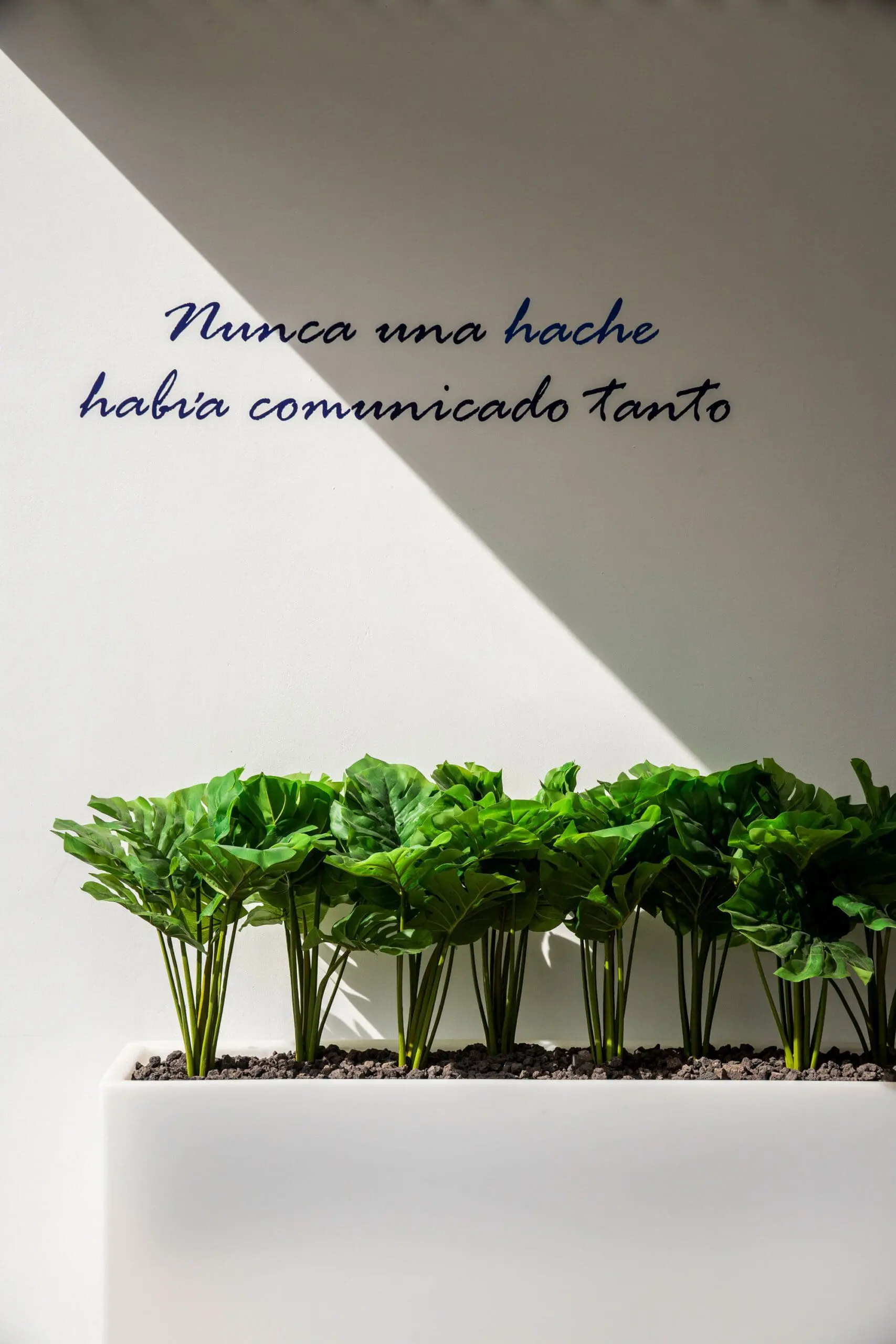 mobiliario-de-exterior-mobiliario-contract-maceteros-de-diseño-henneo