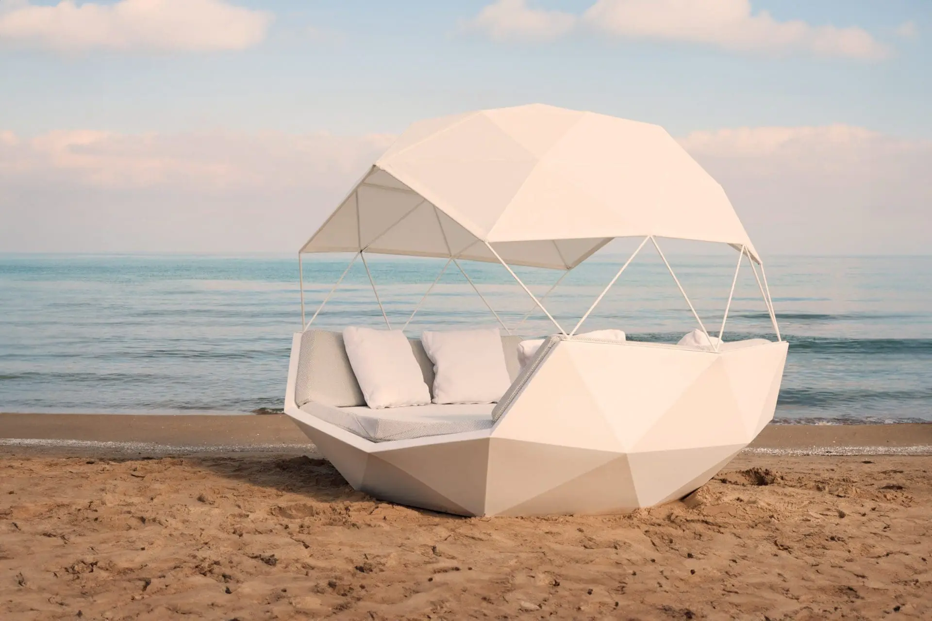 Vondom Iglu Daybed Collection