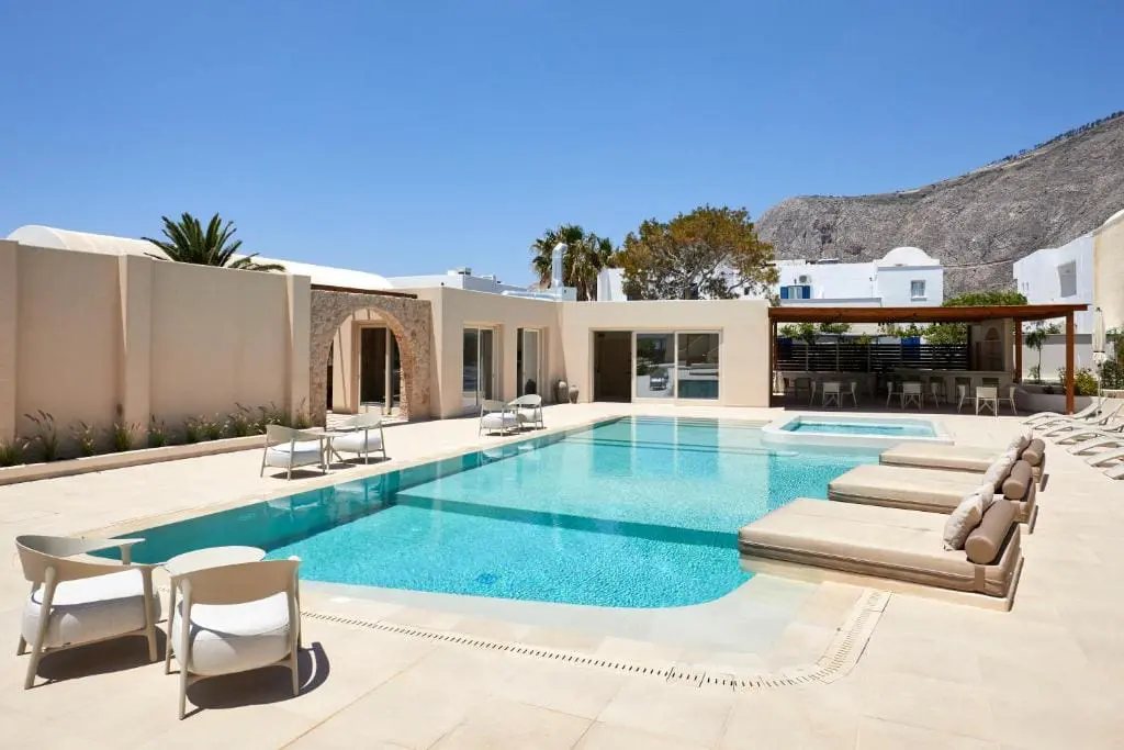 Apricus Suites Perussa