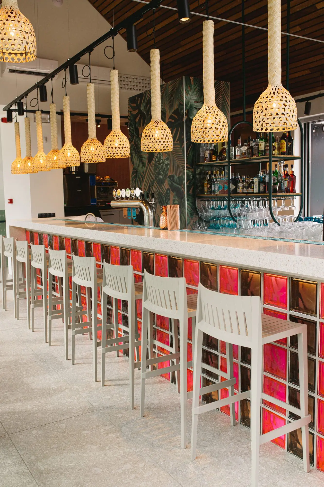 vondom-muebles-contract-miami-lounge-8