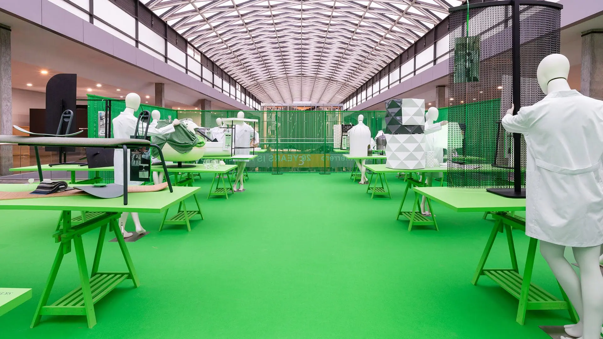 Vondom | José Manuel Ferrero celebró los 20 años de estudi{H}ac con "The Design Atelier"