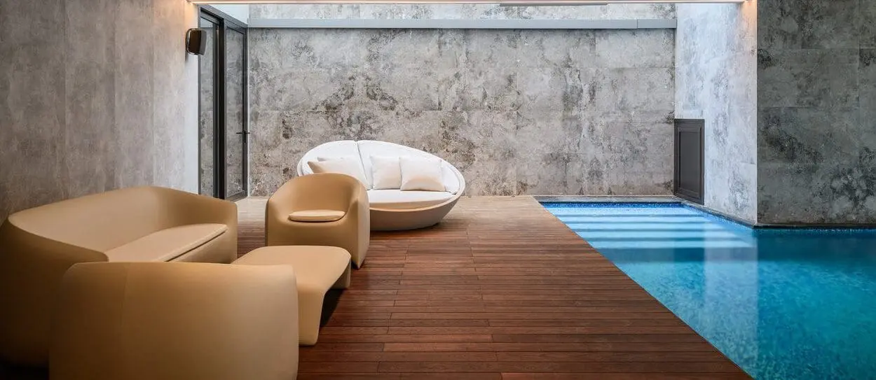 vondom-mobiliario-de-diseño-coleccion-blow-Allegria-villa-Hany-Saad-Inovations