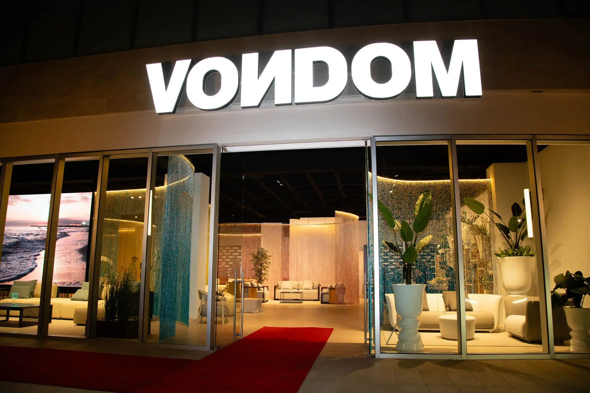 vondom-en-cancun-nuevo-showroom-(p)