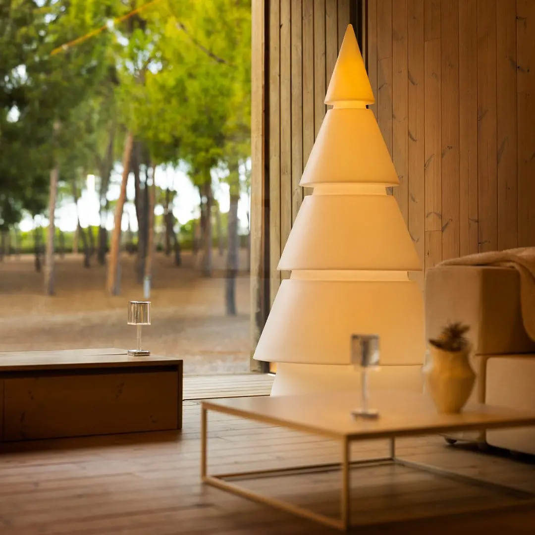 Vondom | Decoración navideña para exteriores