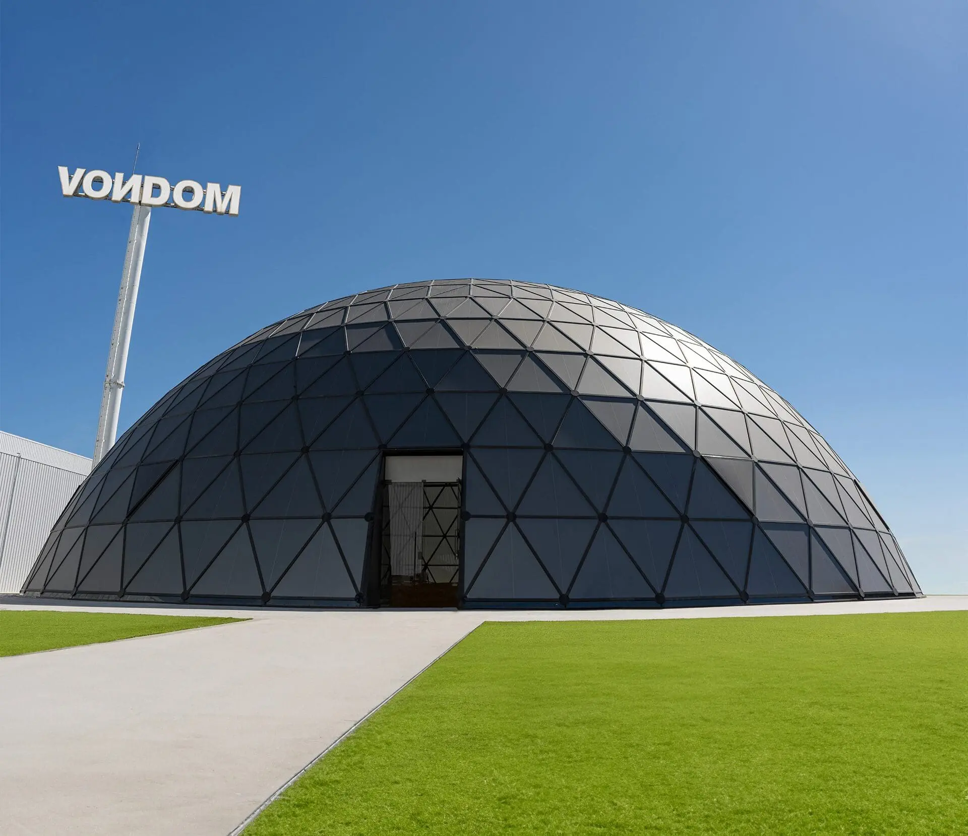 Visita las instalaciones de Vondom