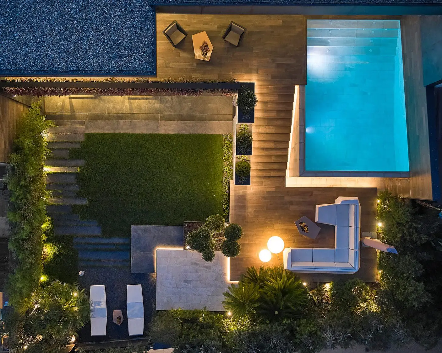 vondom-design-outdoor-furniture-residential-project-barcelona-in-disseny (6)