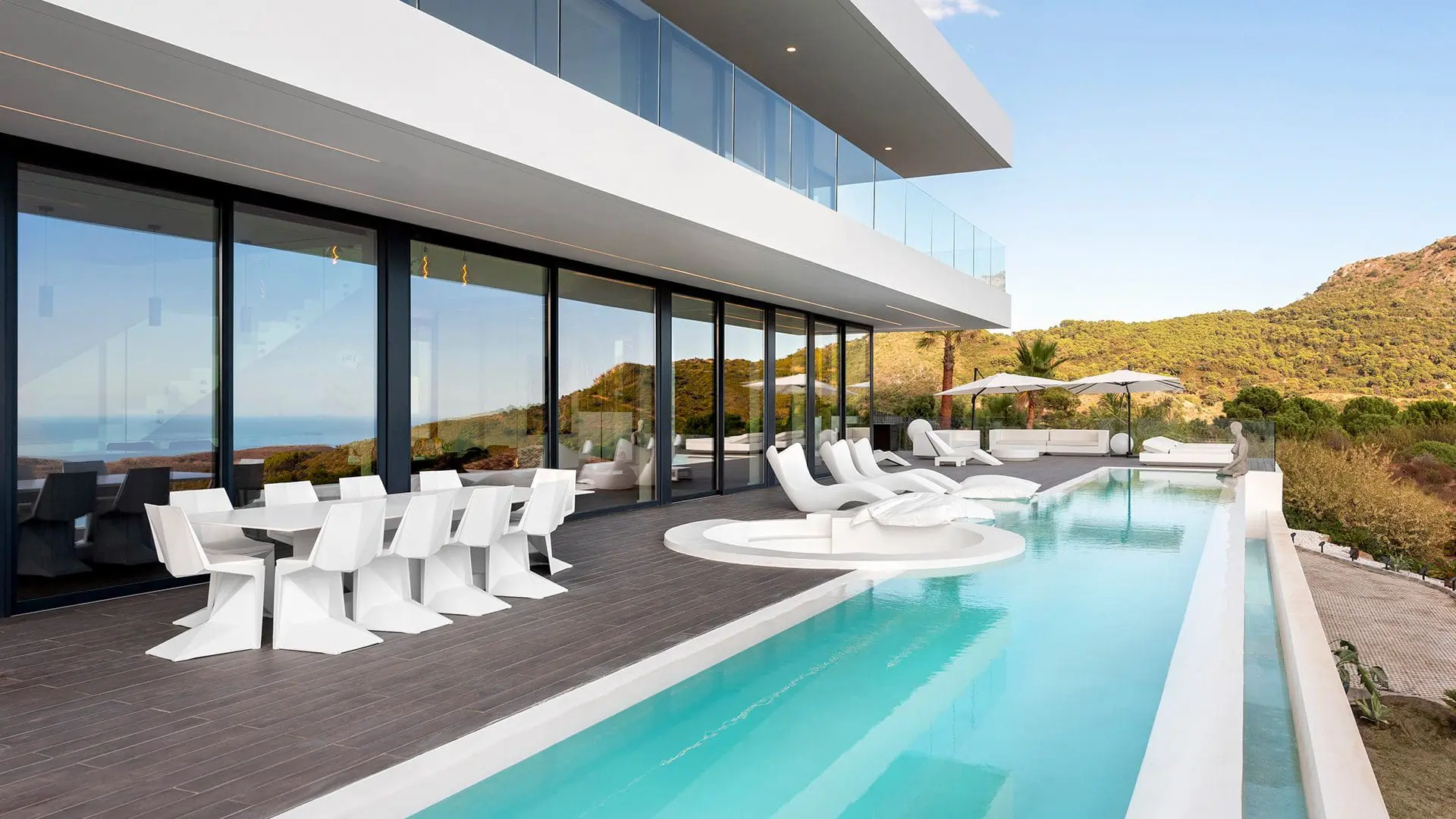 vondom-villa-cronos-muebles-de-exterior-vanguardistas-3