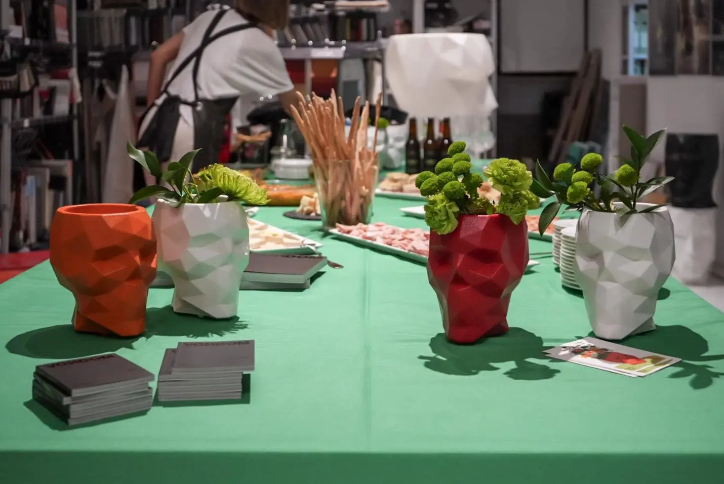 Presentación de la nueva colección Skull de Vondom en el estudio de Teresa Sapey