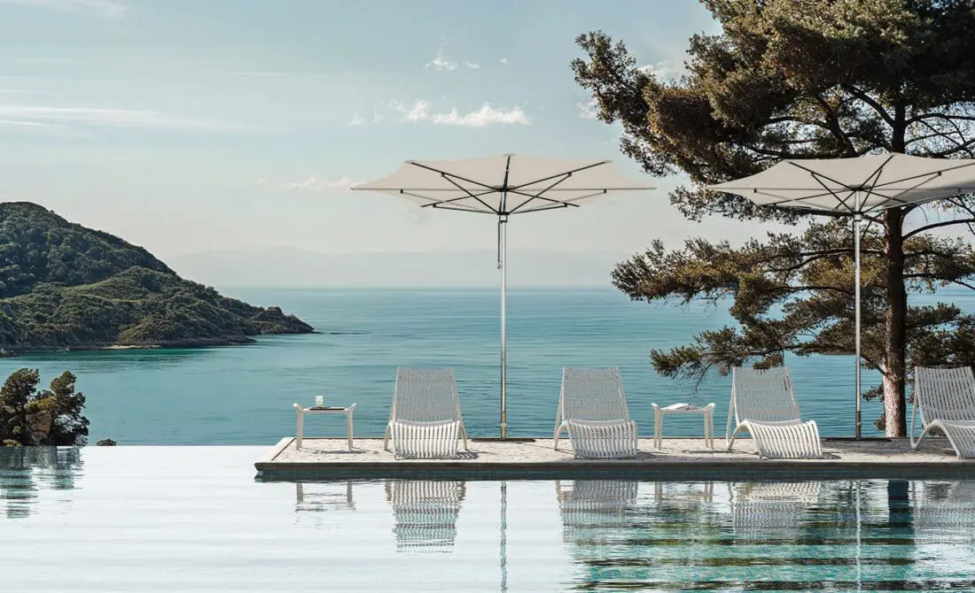 Under the sun, with no limits: Vondom sun loungers for spaces that demand more