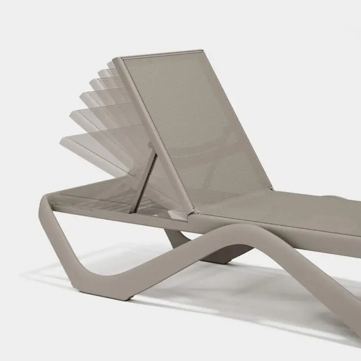 Vondom | Love sun lounger, designed by Eugeni Quitllet