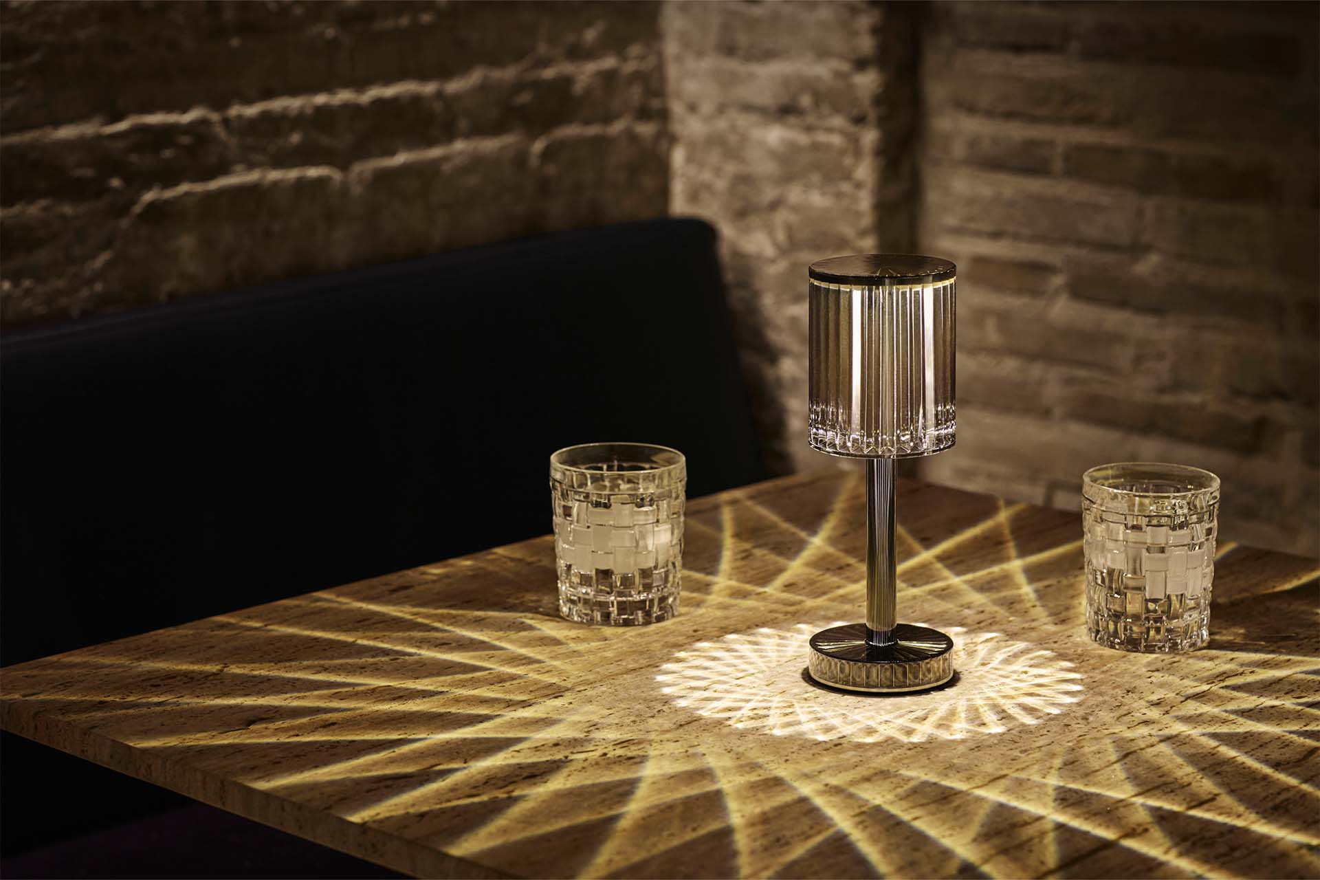 Gatsby table lamp designed by Ramon Esteve Vondom