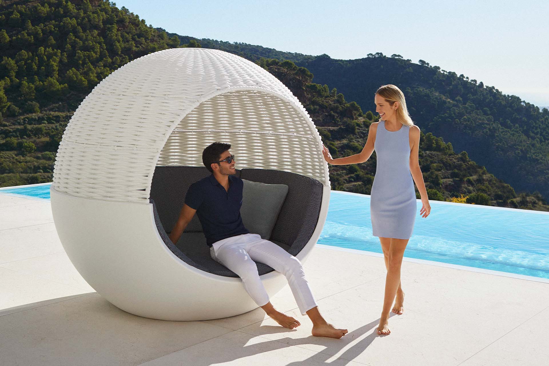 Moon Daybed Vondom