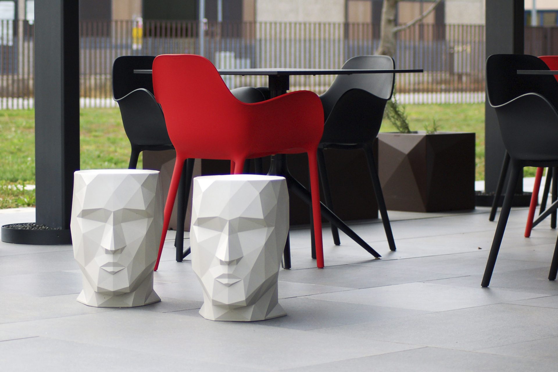 vondom-outdoor-contract-furniture-chairs-sabinas-adan