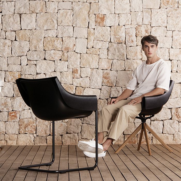 Manta outdoor and indoor chairs collection | Vondom