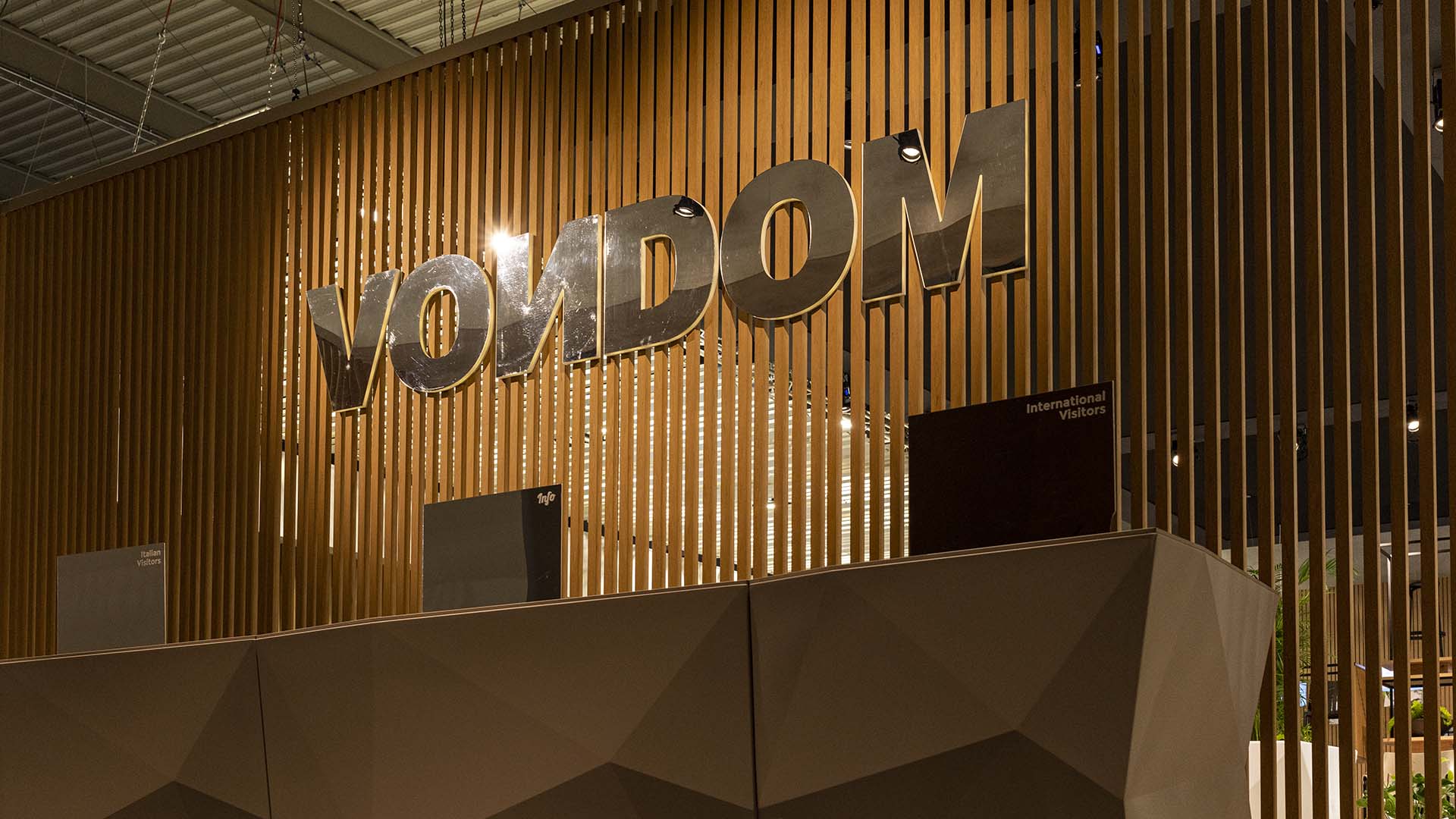 Vondom - Salone del Mobile 2022 stand