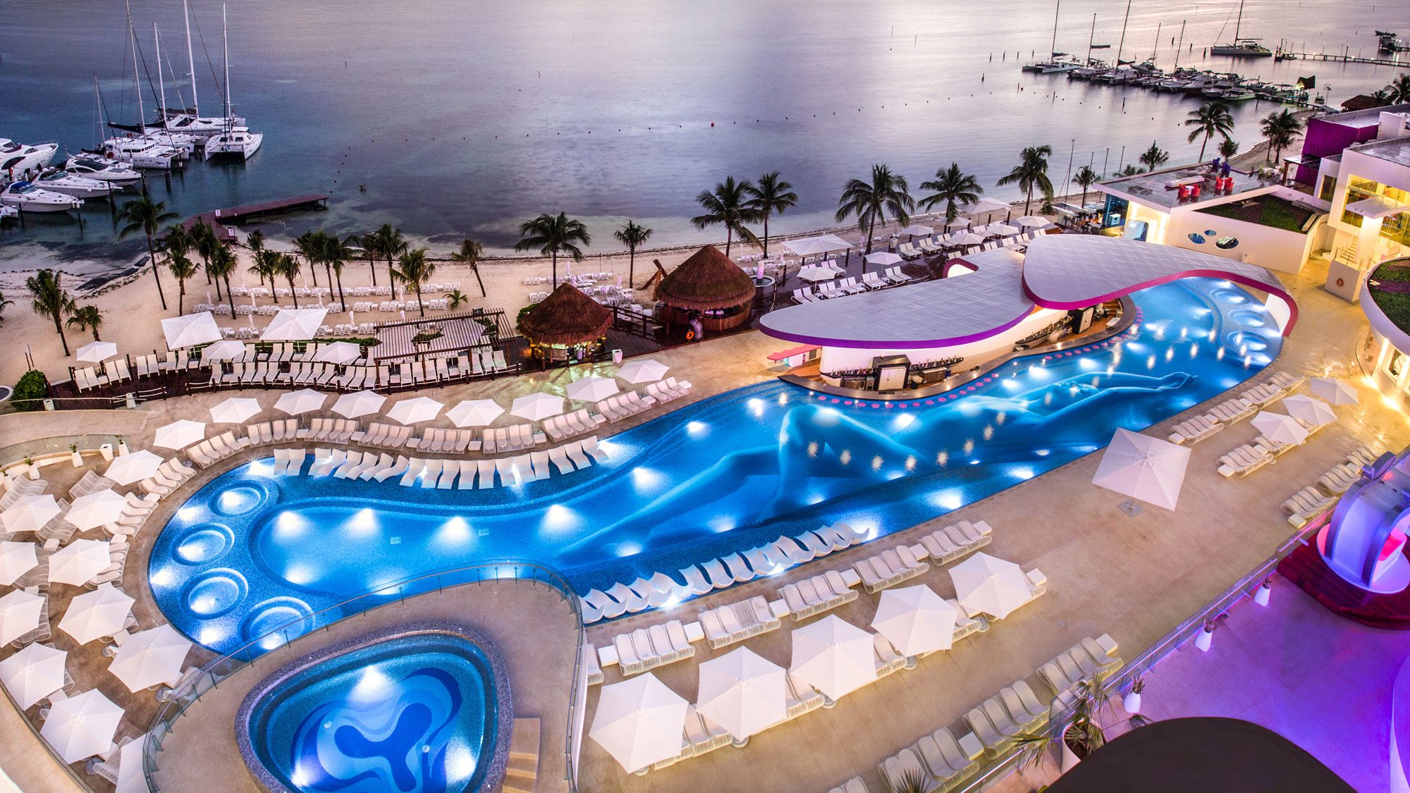 hotel-Temptation-cancun-resort-Sexy-Pool-00
