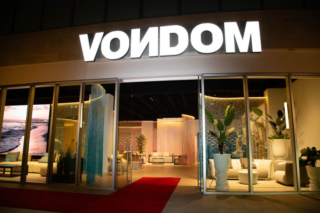 Vondom inaugura un nuevo showroom en Cancún