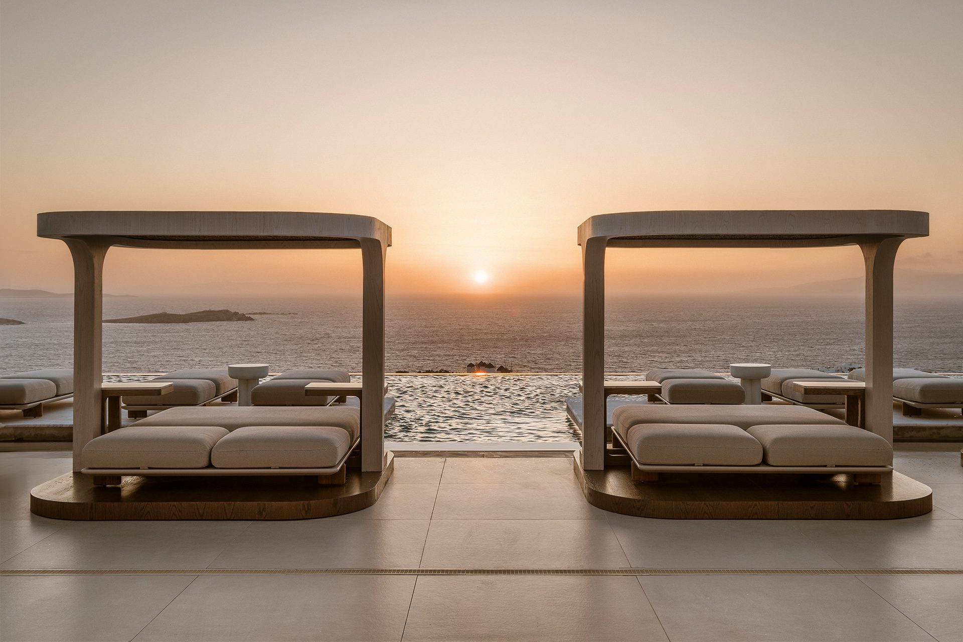 Vondom's Milos sun loungers and daybeds at Lovia Mykonos hotel.