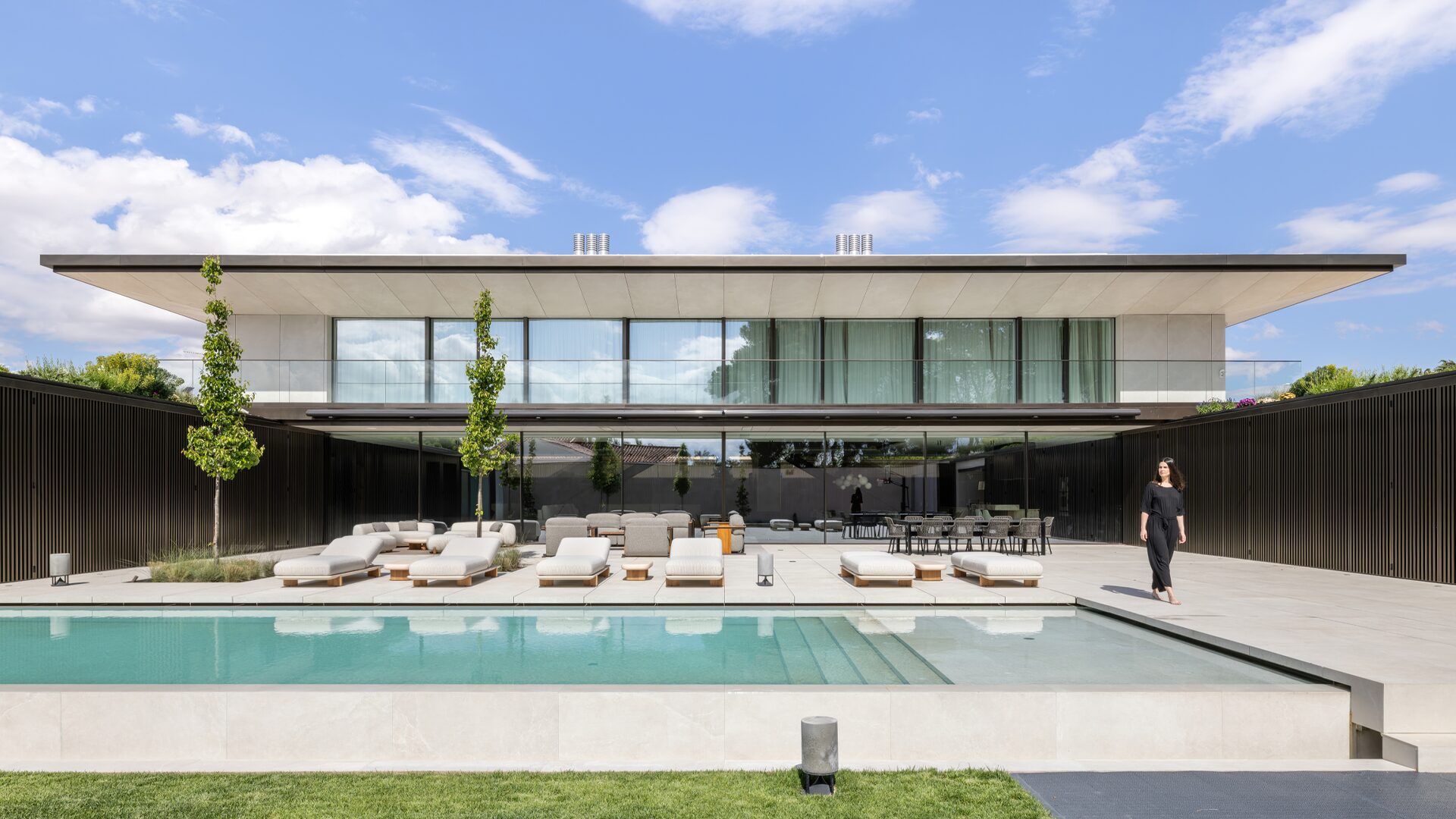 Breakaway House | Spa, Gym & Pool