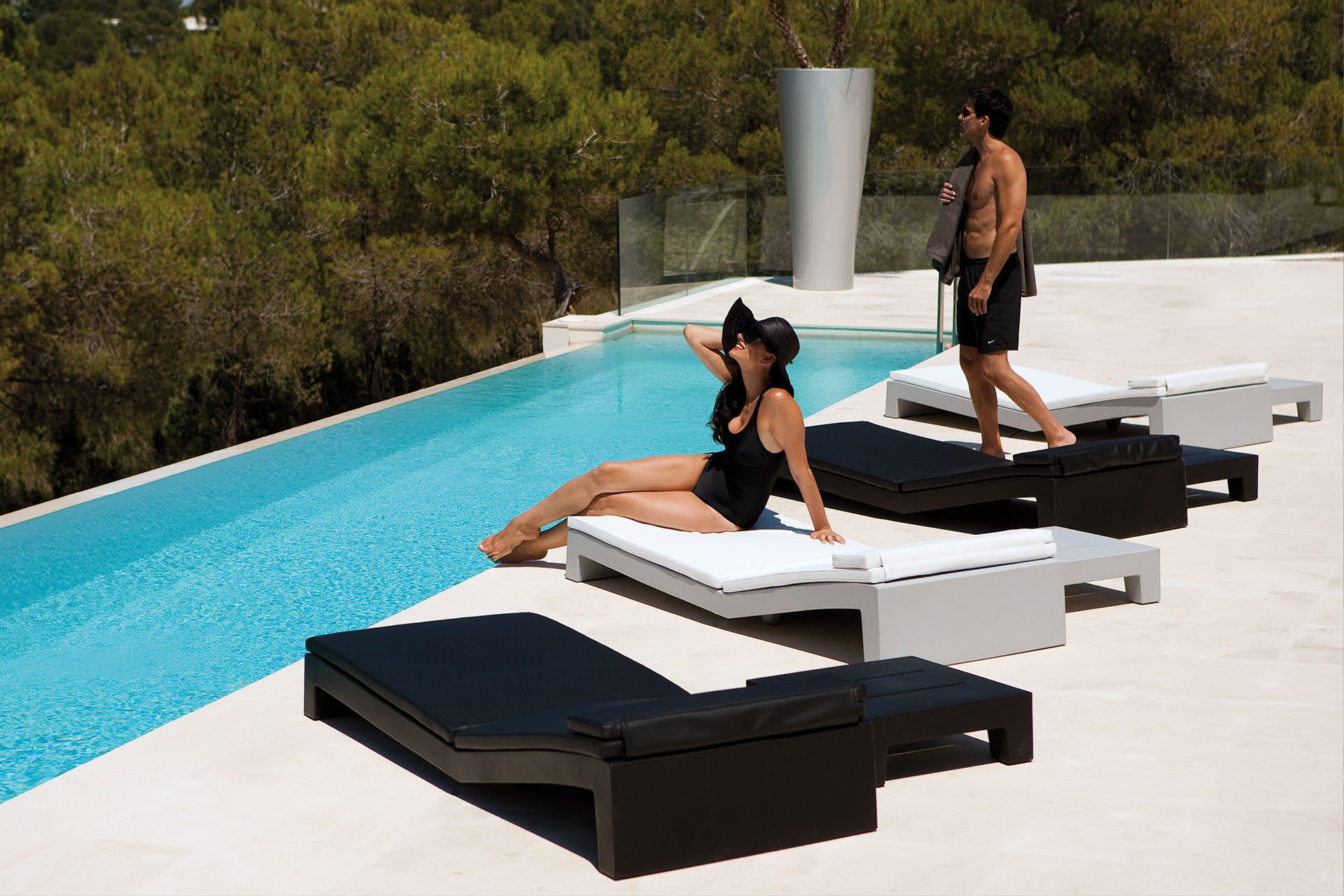 Jut sun loungers by Studio Vondom