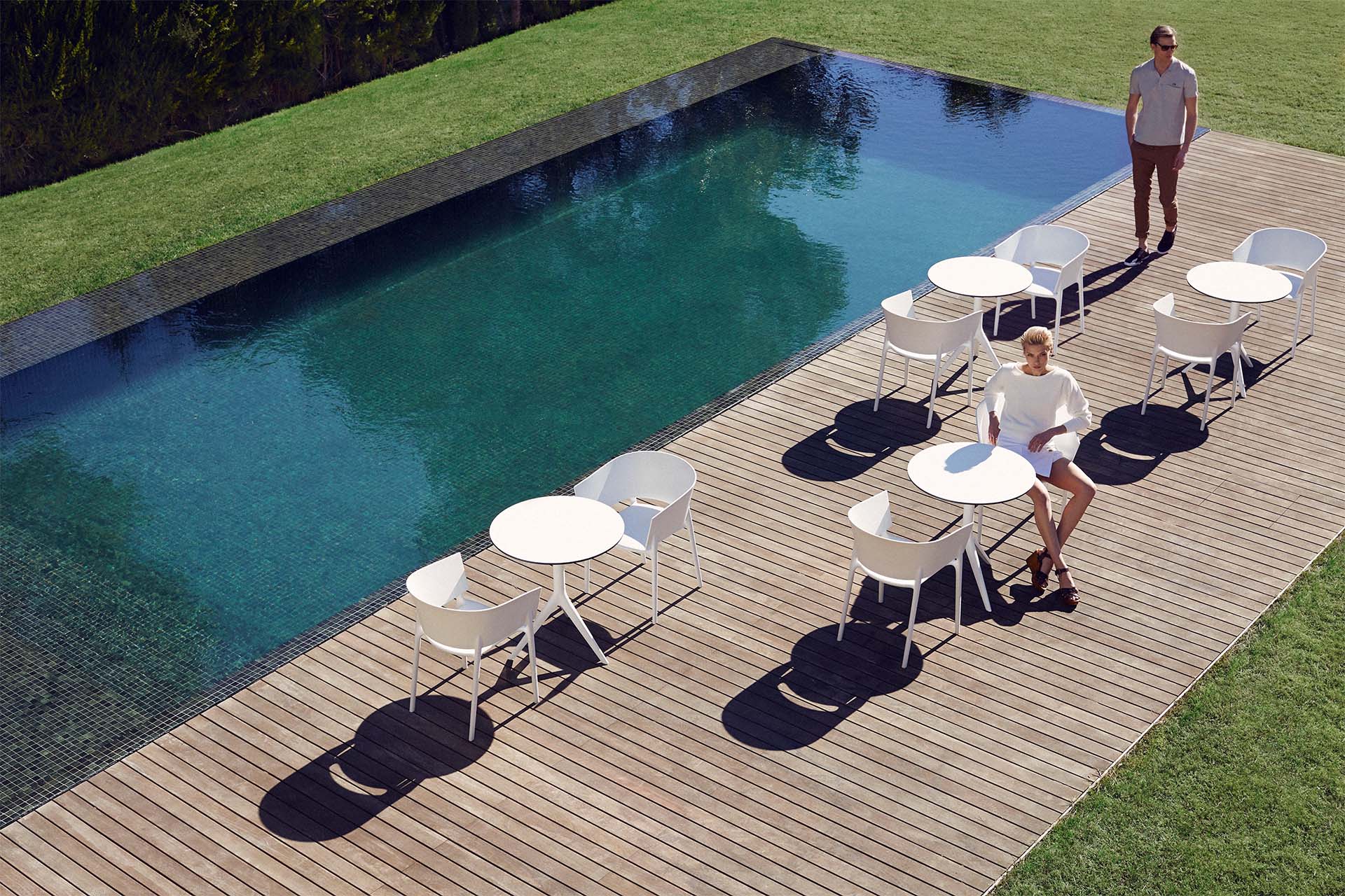 Mari-sol outdoor table Vondom