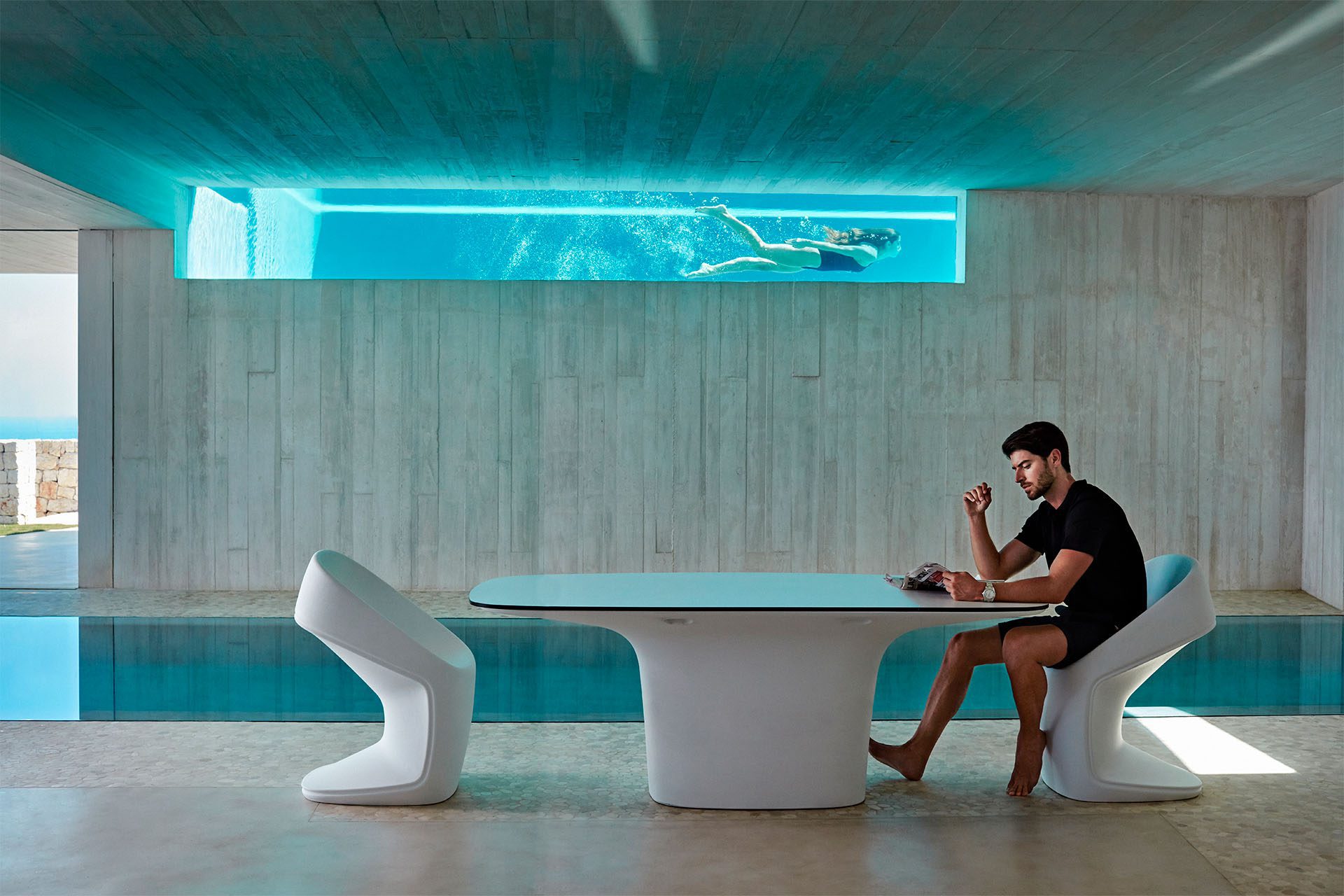 Ufo chair and table by Ora Ïto Vondom