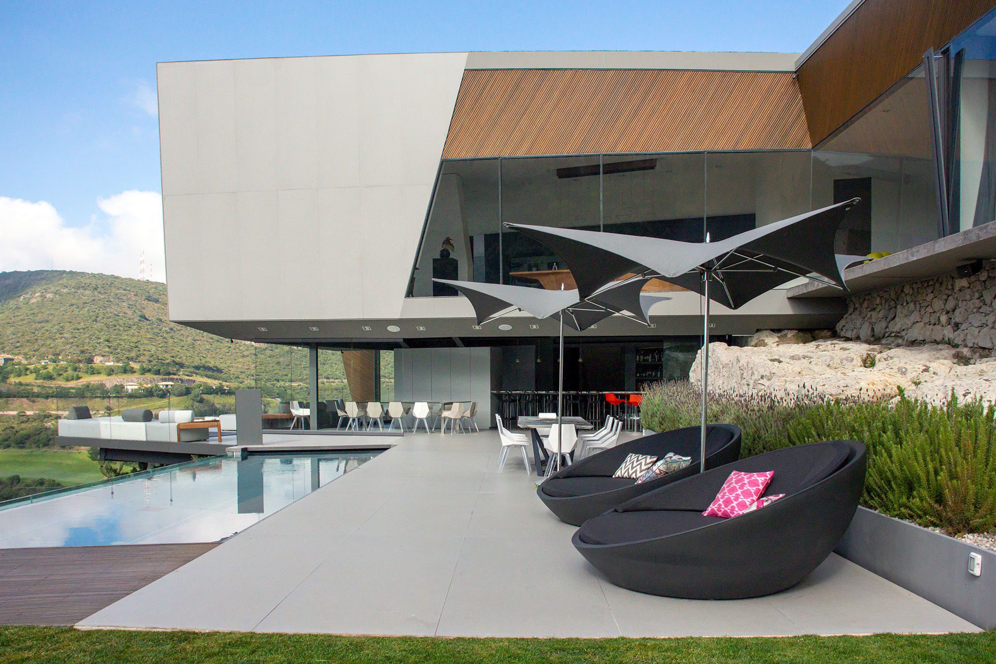 vondom-outdoor-furniture-casa-c34-zarquitectos (1)